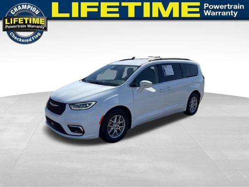2022 Chrysler Pacifica Touring-L