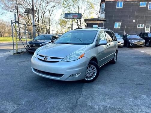 2008 Toyota Sienna XLE Limited