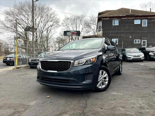 2017 Kia Sedona LX