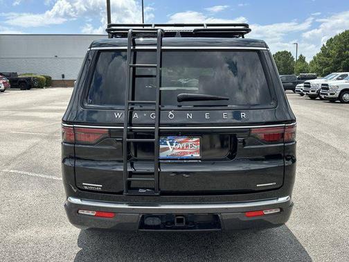2022 Jeep Wagoneer Series III 4x4