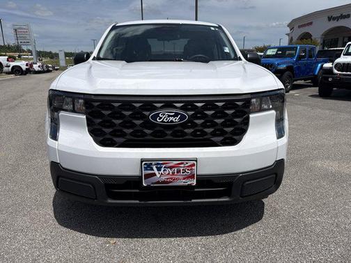Oxford White 2025 Ford Maverick XL