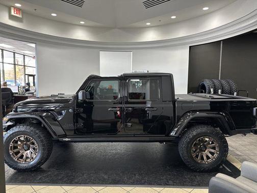 2025 Jeep Gladiator Sport S