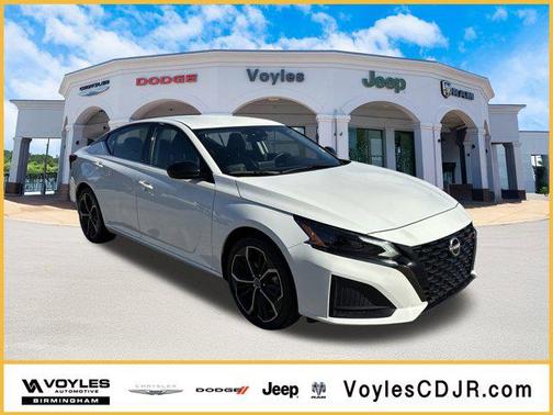 2024 Nissan Altima SR FWD