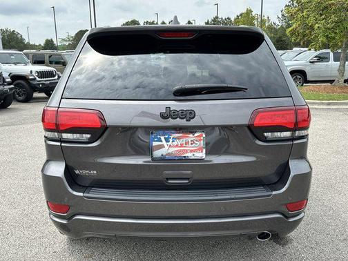 2019 Jeep Grand Cherokee Altitude