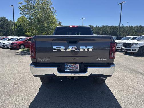 Granite Crystal Metallic Clearcoat 2026 RAM 2500 Big Horn Crew Cab 4x4 6'4' Box
