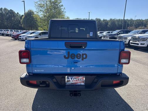 Hydro Blue Pearlcoat 2027 Jeep Gladiator Sport S