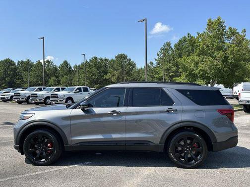 2024 Ford Explorer ST