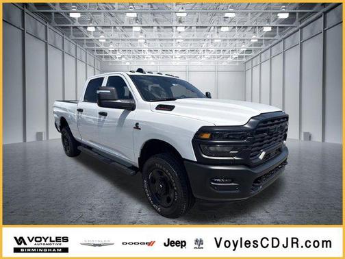 Bright White Clearcoat 2026 RAM 3500 Tradesman Crew Cab 4x4 6'4' Box