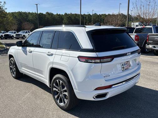 2025 Jeep Grand Cherokee Overland