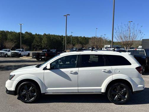 2020 Dodge Journey Crossroad