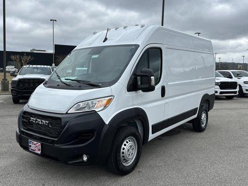 Bright White Clearcoat 2026 RAM ProMaster 1500 Base