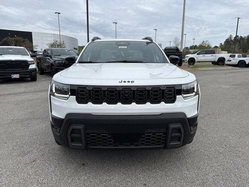 Bright White Clearcoat 2026 Jeep Cherokee Overland