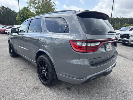 DB Black Clearcoat 2026 Dodge Durango GT HEMI V8