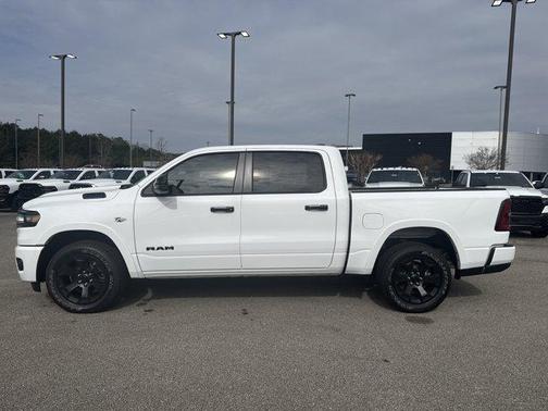 Bright White Clearcoat 2026 RAM 1500 Big Horn/Lone Star