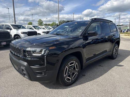Diamond Black Crystal Pearlcoat 2026 Jeep Cherokee Limited