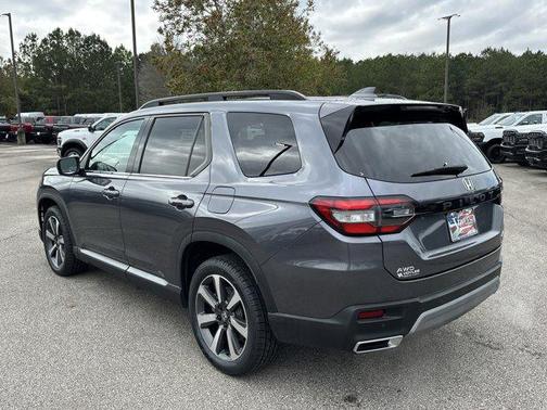 2023 Honda Pilot AWD Elite
