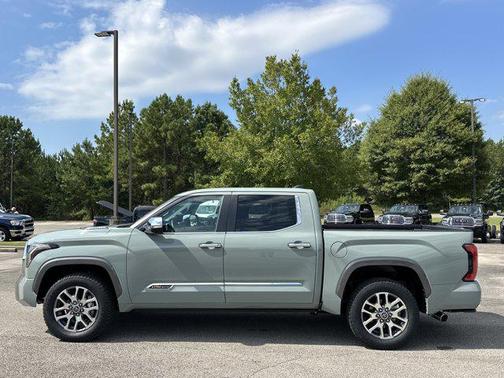 2024 Toyota Tundra Hybrid 1794 Edition