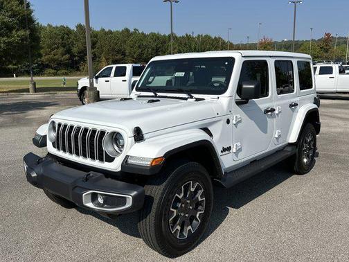 2025 Jeep Wrangler 4-Door Sahara 4x4