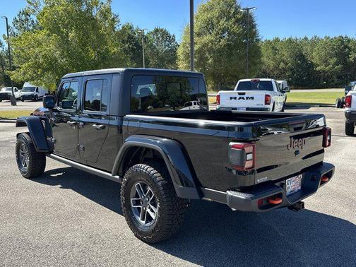 2025 Jeep Gladiator Mojave