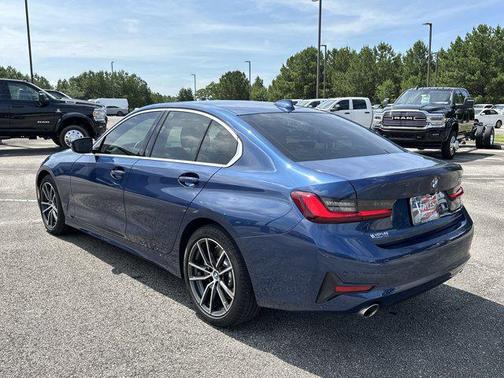 2022 BMW 330 330i