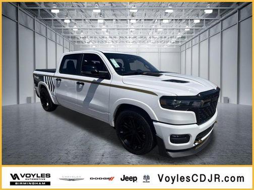 Bright White Clearcoat 2026 RAM 1500 Big Horn/Lone Star