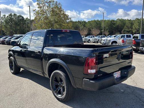 2024 RAM 1500 Classic Warlock Crew Cab 4x4 5'7' Box