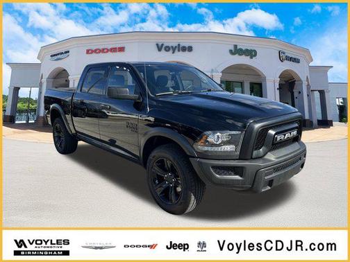 2024 RAM 1500 Classic Warlock Crew Cab 4x4 5'7' Box