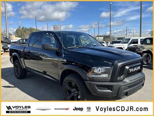 2024 RAM 1500 Classic Warlock Crew Cab 4x4 5'7' Box