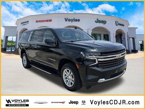 2023 Chevrolet Suburban LT