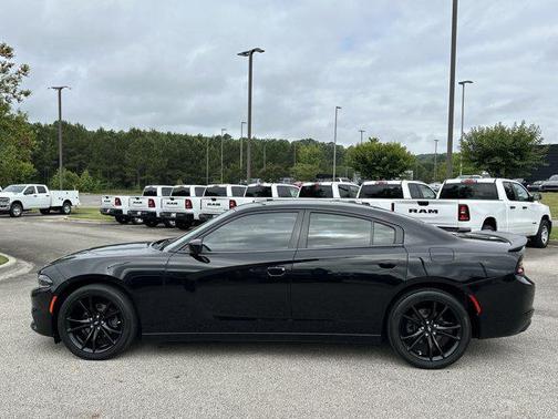 2018 Dodge Charger SXT