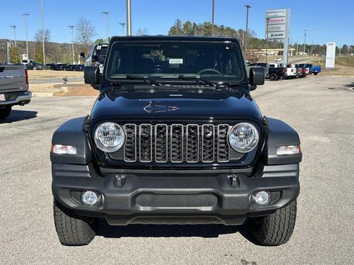 Black Clearcoat 2026 Jeep Wrangler Sport S