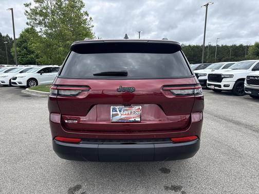 Velvet Red Pearlcoat 2024 Jeep Grand Cherokee L Altitude