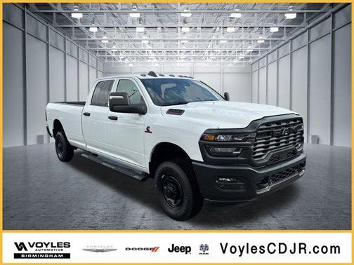 2026 RAM 2500 Tradesman Crew Cab 4x4 8' Box