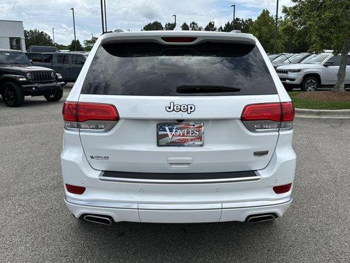2018 Jeep Grand Cherokee Summit