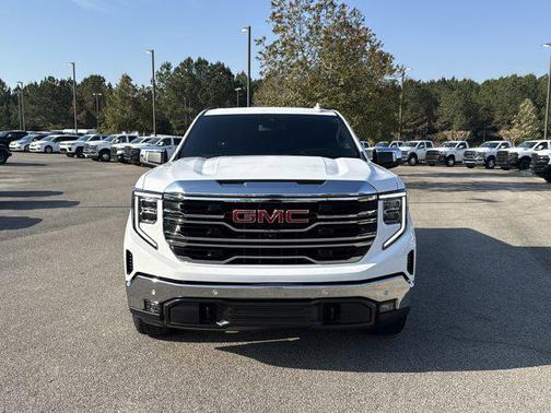 Summit White 2024 GMC Sierra 1500 SLT