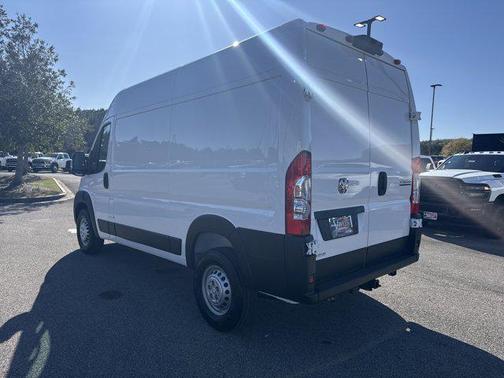 Bright White Clearcoat 2026 RAM ProMaster 1500 Base