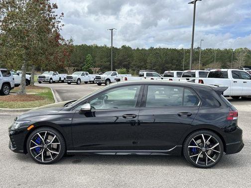 2022 Volkswagen Golf R 2.0T Manual