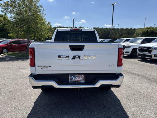 Bright White Clearcoat 2026 RAM 1500 Big Horn/Lone Star