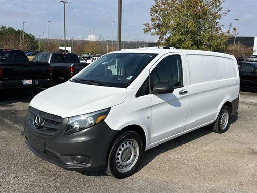 2018 Mercedes-Benz Metris Base