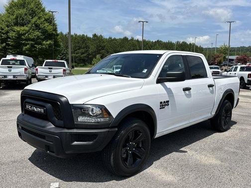 2024 RAM 1500 Classic Warlock Crew Cab 4x2 5'7' Box