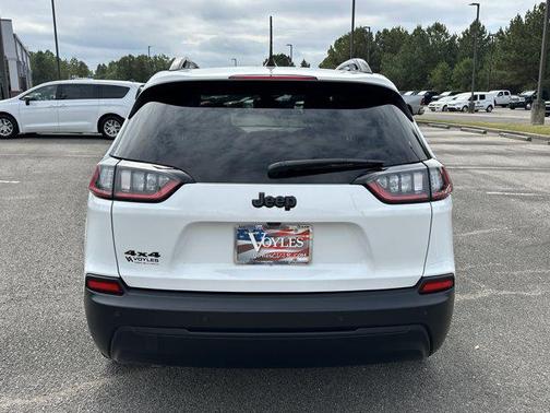 2023 Jeep Cherokee Altitude