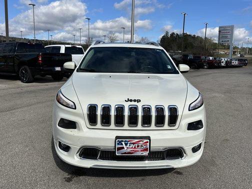 2018 Jeep Cherokee Overland