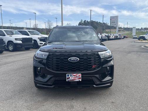 Agate Black Metallic 2025 Ford Explorer ST