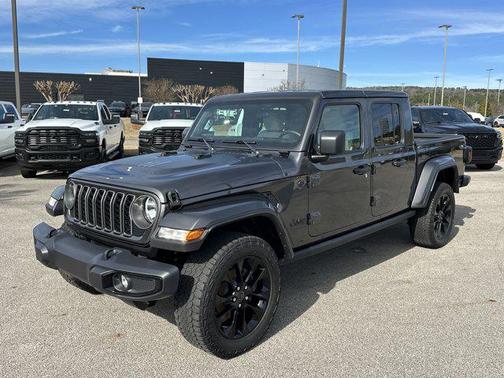 2024 Jeep Gladiator Nighthawk