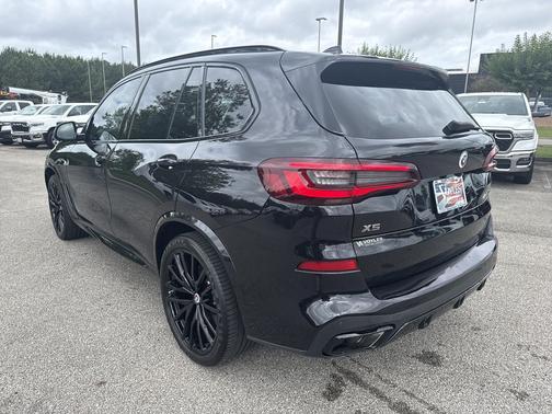 Black Sapphire Metallic 2023 BMW X5 M50i