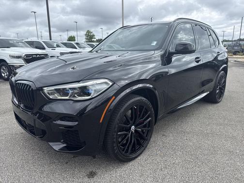 Black Sapphire Metallic 2023 BMW X5 M50i