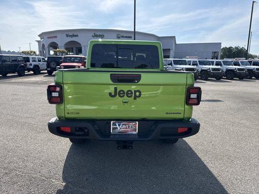 Mojito 2026 Jeep Gladiator Sahara 4x4