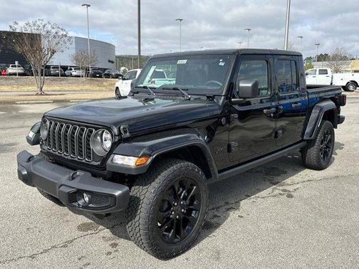 2025 Jeep Gladiator Nighthawk