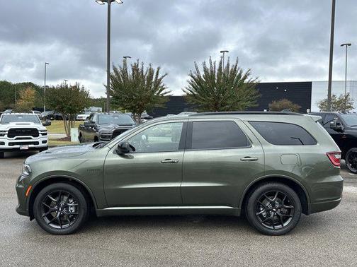 2026 Dodge Durango GT HEMI V8