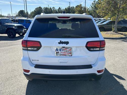 2019 Jeep Grand Cherokee Upland